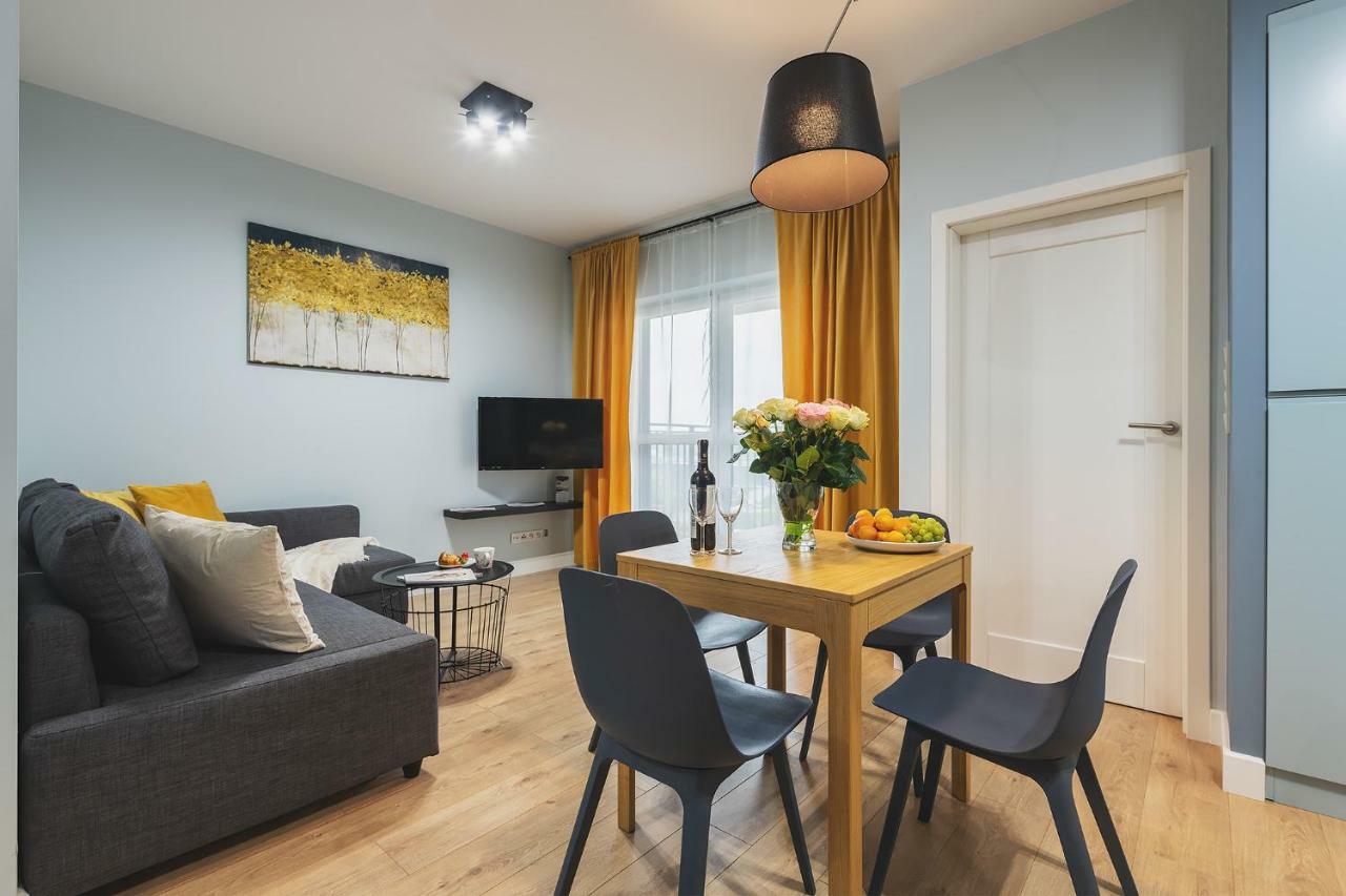 Wagonowa P&O Apartments Varşova Dış mekan fotoğraf